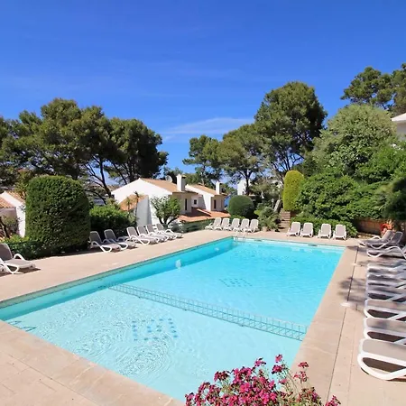 Gorgeous Renovated Cala Sant Vicenc *